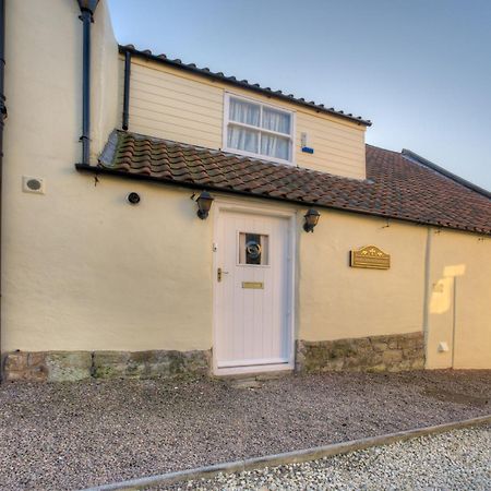 Kings Head Cottage Pickering Exterior photo