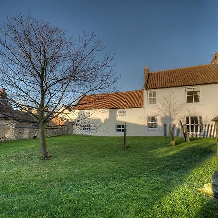 Kings Head Cottage Pickering Exterior photo